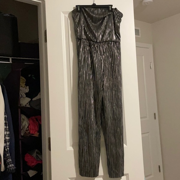 Silver jumper - Picture 1 of 3